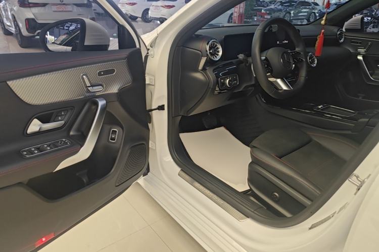 Used Mercedes-Benz A-Class 2024 Updated A 200 L Fashion Version Driver Seat