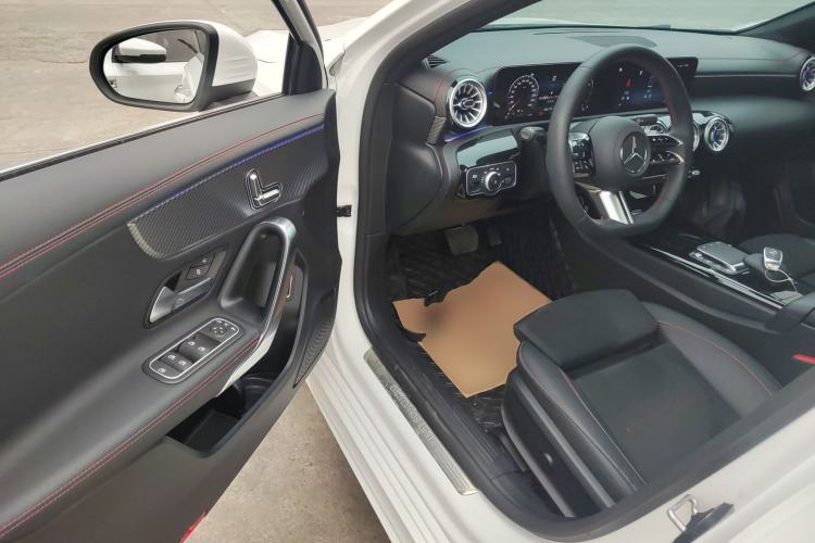 Used Mercedes-Benz A-Class 2024 A 200 L Fashion Model Driver Seat