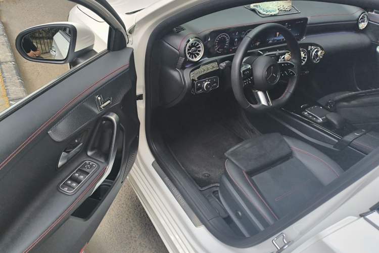Used Mercedes-Benz A-Class 2024 A 200 L Fashion Model Driver Seat
