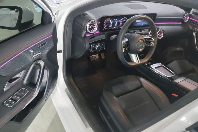 Used Mercedes-Benz A-Class 2024 Updated A 200 L Fashion Version Driver Seat
