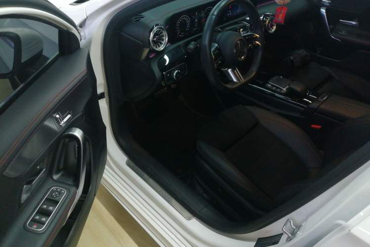 Used Mercedes-Benz A-Class 2024 A 200 L Fashion Model Driver Seat