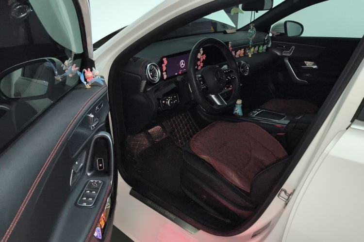 Used Mercedes-Benz A-Class 2024 Updated A 200 L Fashion Version Driver Seat