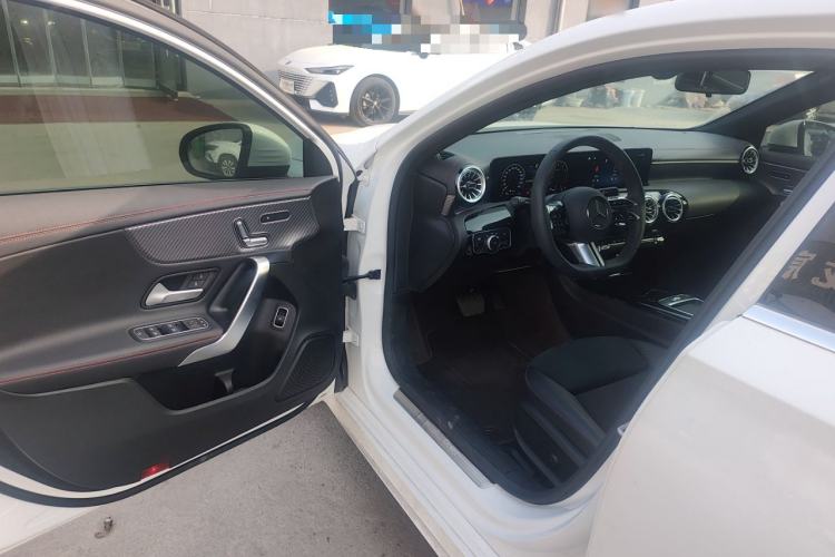 Used Mercedes-Benz A-Class 2024 Updated A 200 L Fashion Version Driver Seat