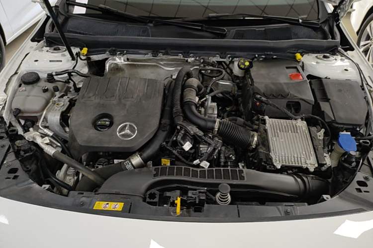 Used Mercedes-Benz A-Class 2024 Updated A 200 L Fashion Version Engine Bay