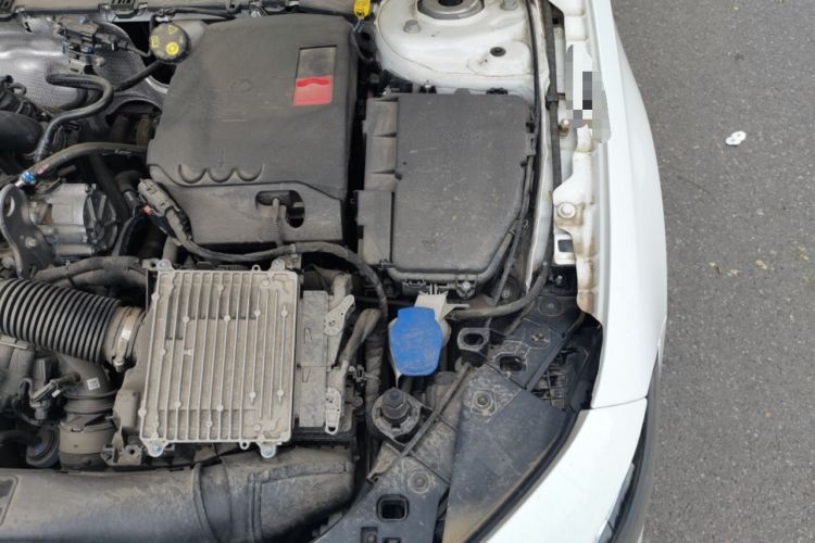 Used Mercedes-Benz A-Class 2024 Updated A 200 L Fashion Version Engine Bay Left