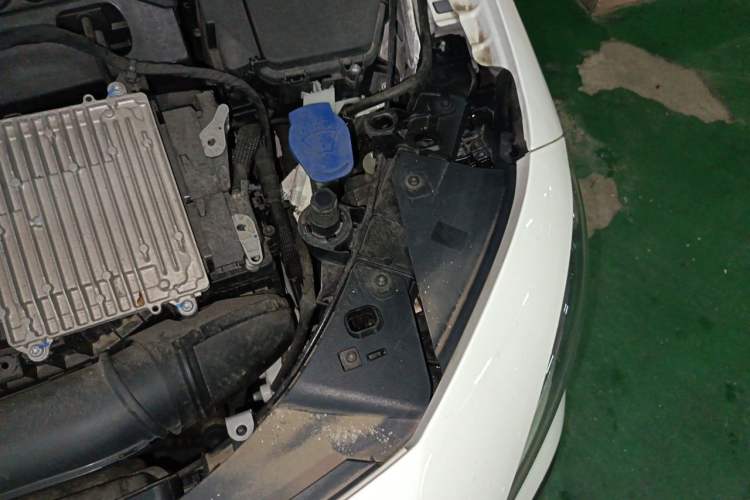 Used Mercedes-Benz A-Class 2024 Updated A 180 L Engine Bay Left