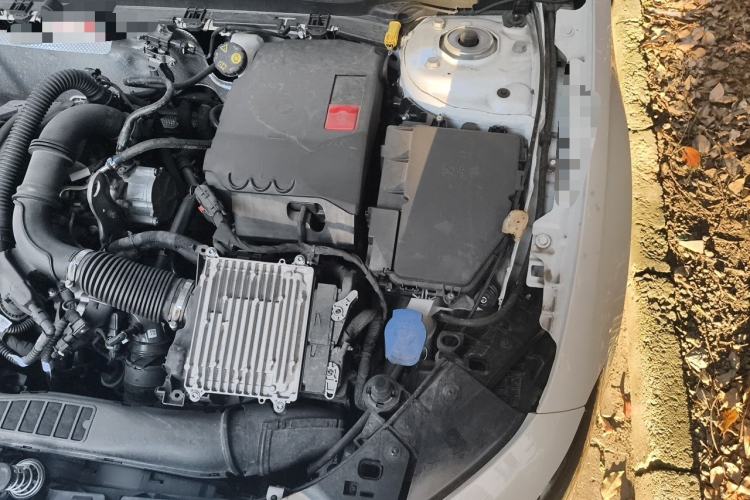 Used Mercedes-Benz A-Class 2024 Updated A 200 L Fashion Version Engine Bay Left