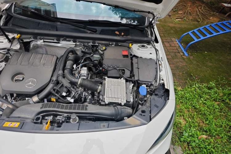 Used Mercedes-Benz A-Class 2024 Updated A 200 L Fashion Version Engine Bay Left