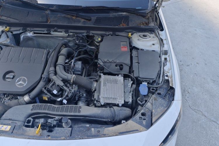 Used Mercedes-Benz A-Class 2024 Updated A 200 L Fashion Version Engine Bay Left