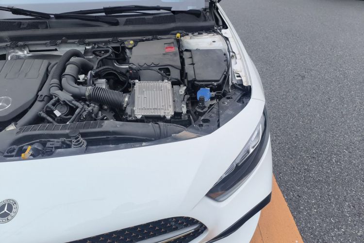 Used Mercedes-Benz A-Class 2024 Updated A 200 L Fashion Version Engine Bay Left