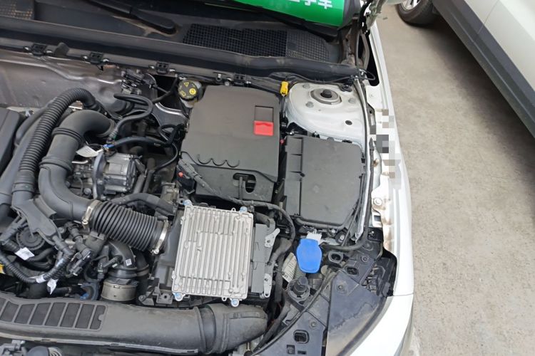 Used Mercedes-Benz A-Class 2024 Updated A 200 L Fashion Version Engine Bay Left