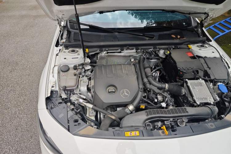 Used Mercedes-Benz A-Class 2024 Updated A 200 L Fashion Version Engine Bay Right