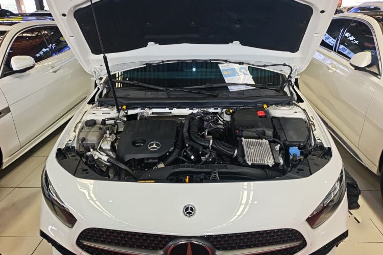 Used Mercedes-Benz A-Class 2024 Updated A 200 L Fashion Version Engine Bay