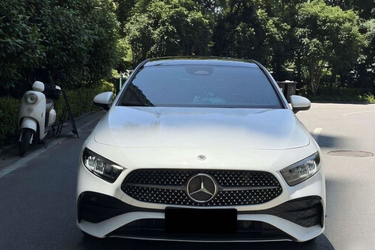 Used Mercedes-Benz A-Class 2024 Updated A 200 L Fashion Version Exterior 1