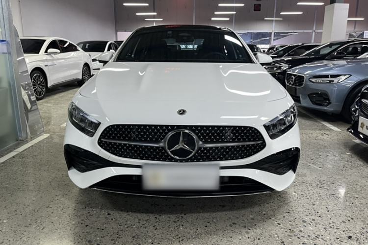 Used Mercedes-Benz A-Class 2024 Updated A 200 L Fashion Version Exterior 1