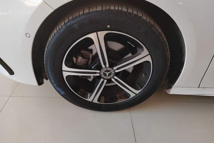 Used Mercedes-Benz A-Class 2024 A 200 L Fashion Model Exterior 3