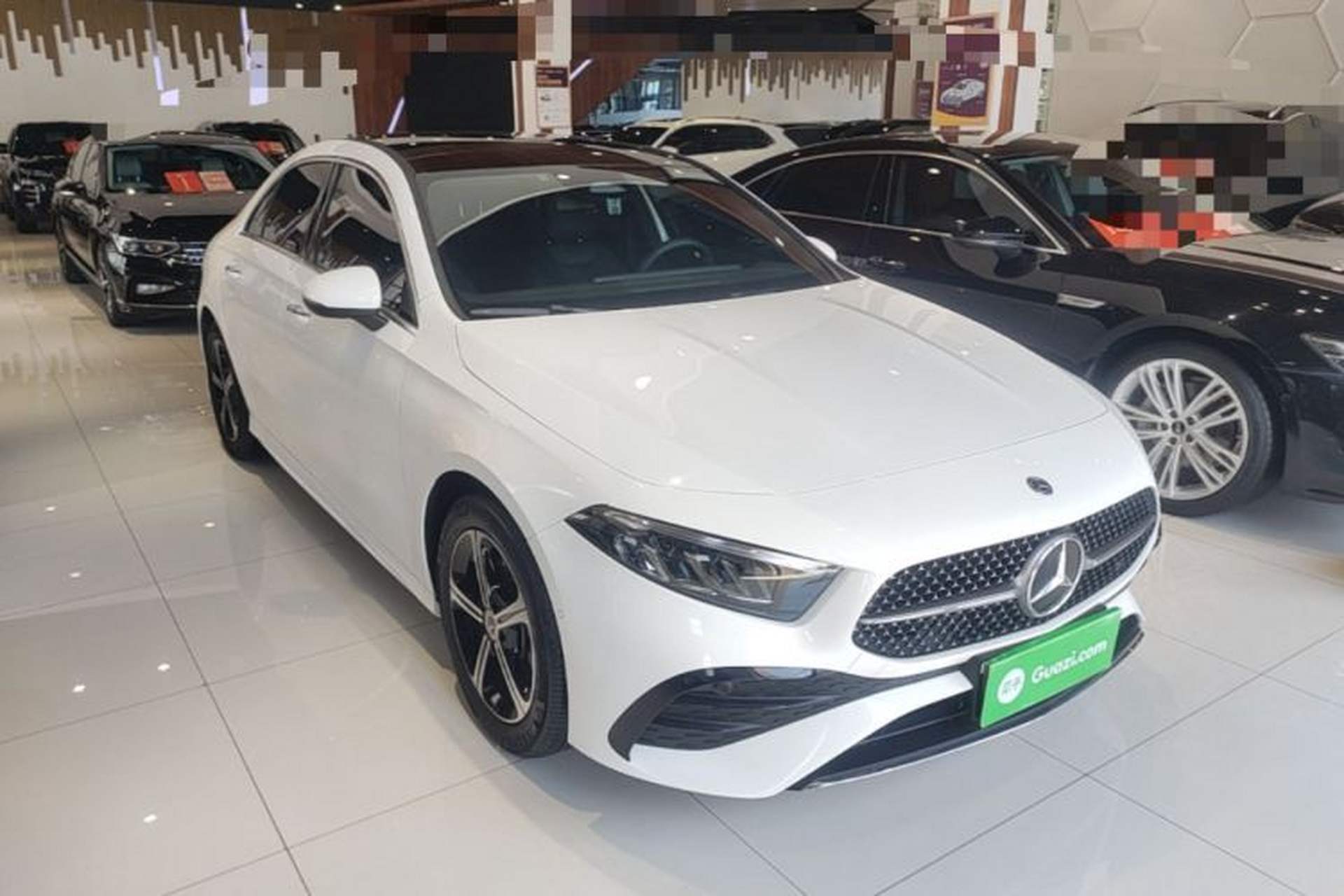 Used Mercedes-Benz A-Class 2024 Updated A 200 L Fashion Version Front Right 45 Deg