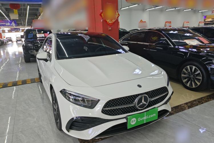 Used Mercedes-Benz A-Class 2024 Updated A 200 L Fashion Version Front Right 45 Deg