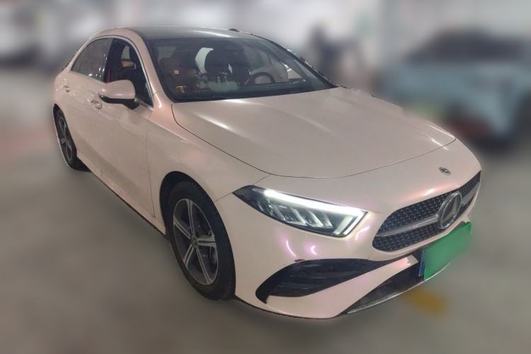 Used Mercedes-Benz A-Class 2024 A 200 L Fashion Model Front Right 45 Deg