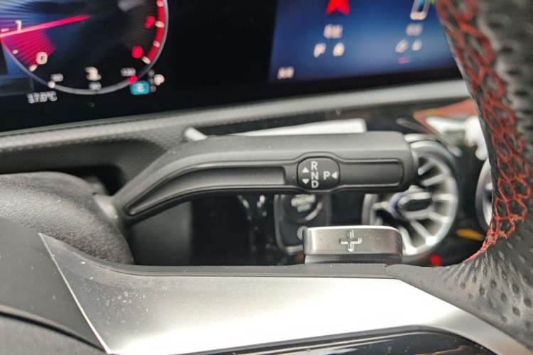 Used Mercedes-Benz A-Class 2024 A 200 L Fashion Model Gear Lever