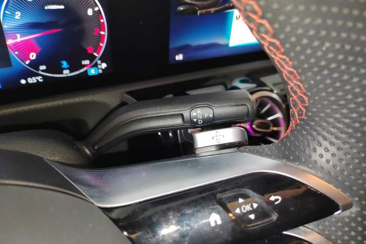 Used Mercedes-Benz A-Class 2024 A 200 L Fashion Model Gear Lever