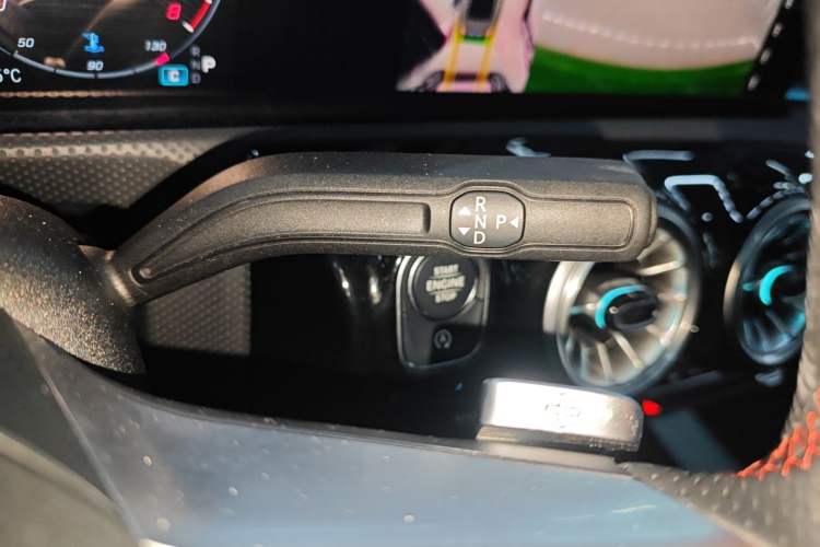 Used Mercedes-Benz A-Class 2024 A 200 L Fashion Model Gear Lever