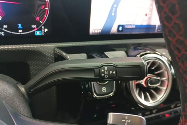 Used Mercedes-Benz A-Class 2024 A 200 L Fashion Model Gear Lever