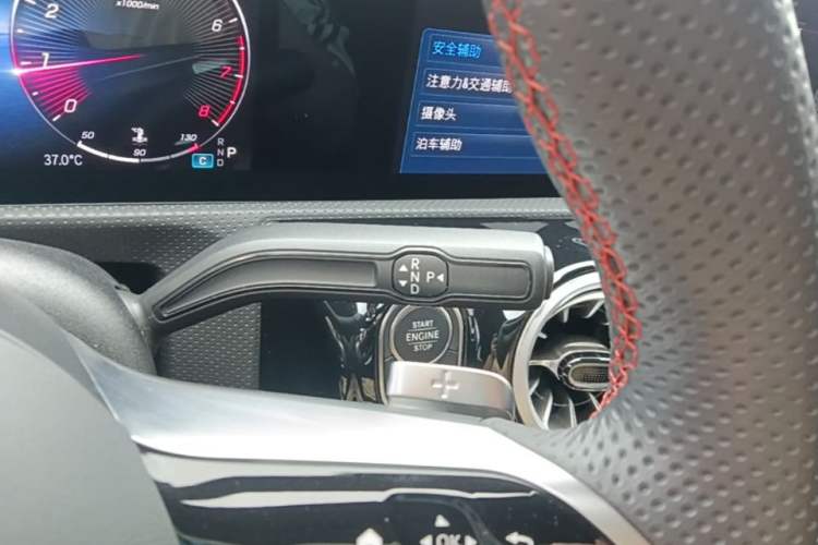 Used Mercedes-Benz A-Class 2024 Updated A 200 L Fashion Version Gear Lever