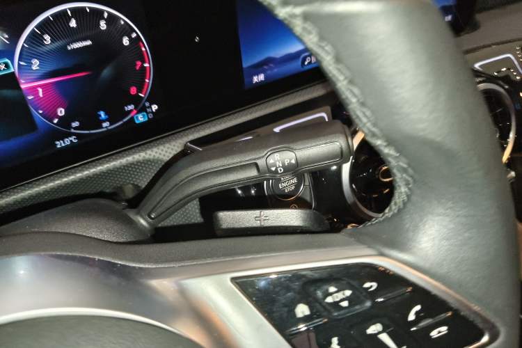 Used Mercedes-Benz A-Class 2024 Updated A 180 L Gear Lever