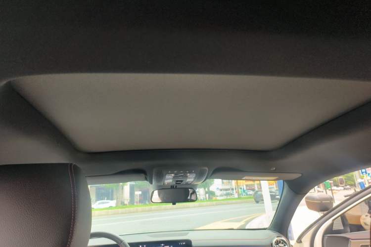 Used Mercedes-Benz A-Class 2024 Updated A 200 L Fashion Version Headliner