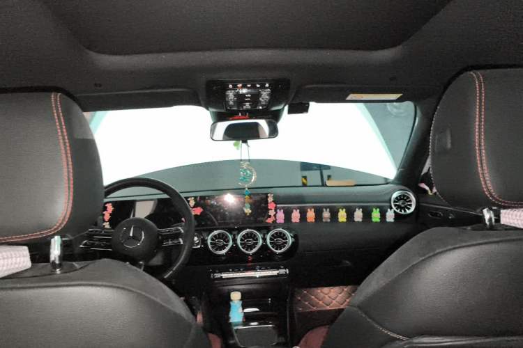 Used Mercedes-Benz A-Class 2024 Updated A 200 L Fashion Version Headliner