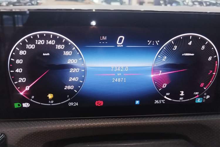 Used Mercedes-Benz A-Class 2024 Updated A 200 L Fashion Version Instrument Cluster