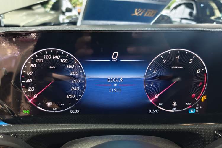 Used Mercedes-Benz A-Class 2024 Updated A 200 L Fashion Version Instrument Cluster