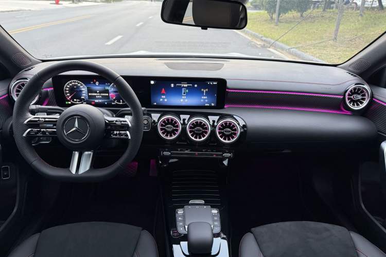 Used Mercedes-Benz A-Class 2024 A 200 L Fashion Model Interior 1