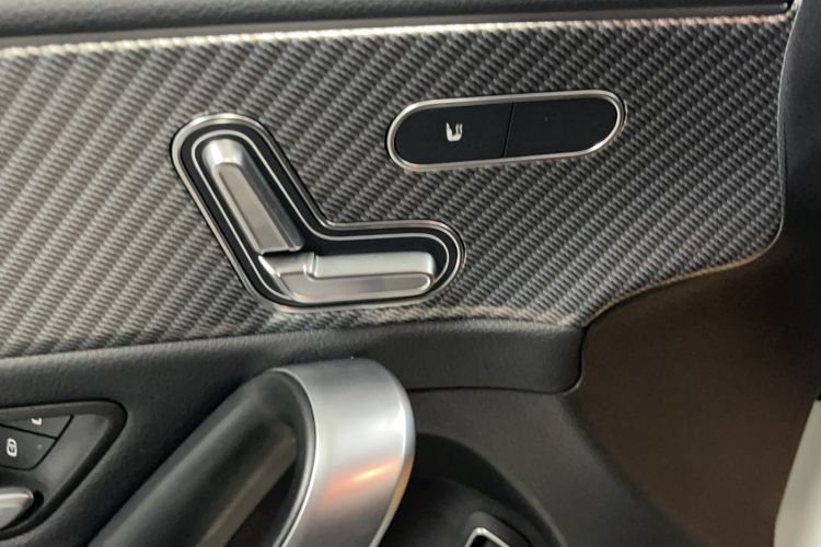 Used Mercedes-Benz A-Class 2024 Updated A 200 L Fashion Version Interior 11