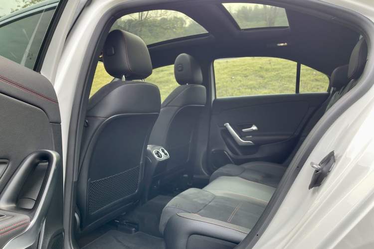Used Mercedes-Benz A-Class 2024 Updated A 200 L Fashion Version Interior 4
