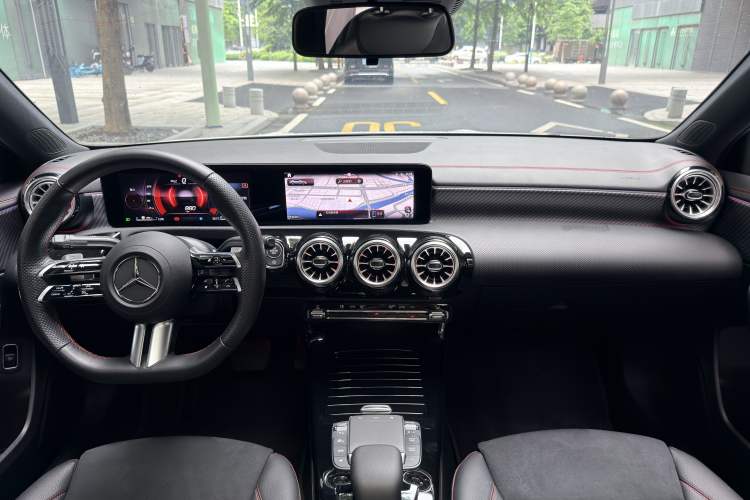 Used Mercedes-Benz A-Class 2024 A 200 L Fashion Model Interior 6