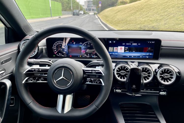 Used Mercedes-Benz A-Class 2024 Updated A 200 L Fashion Version Interior 6