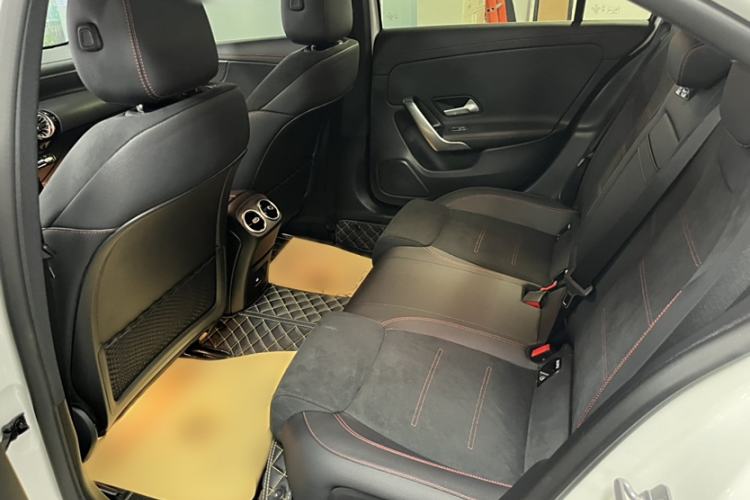Used Mercedes-Benz A-Class 2024 Updated A 200 L Fashion Version Interior 7