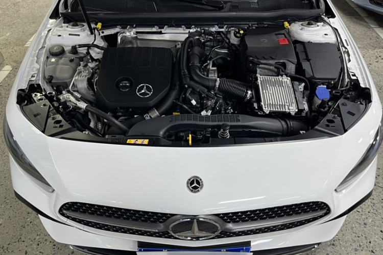 Used Mercedes-Benz A-Class 2024 Updated A 200 L Fashion Version Interior 9