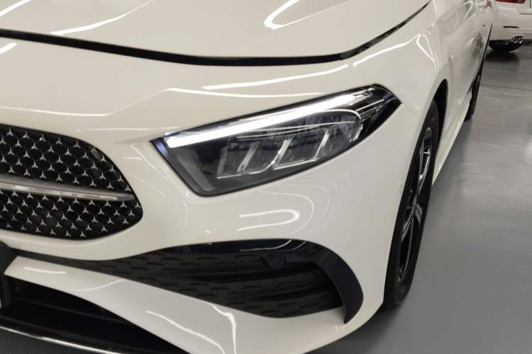 Used Mercedes-Benz A-Class 2024 Updated A 200 L Fashion Version Left Front Headlight