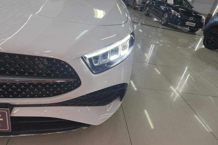 Used Mercedes-Benz A-Class 2024 Updated A 180 L Left Front Headlight