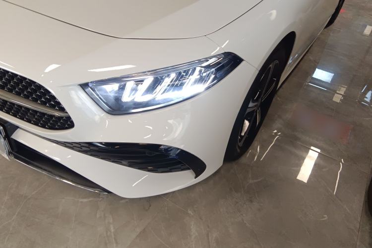 Used Mercedes-Benz A-Class 2024 Updated A 200 L Fashion Version Left Front Headlight