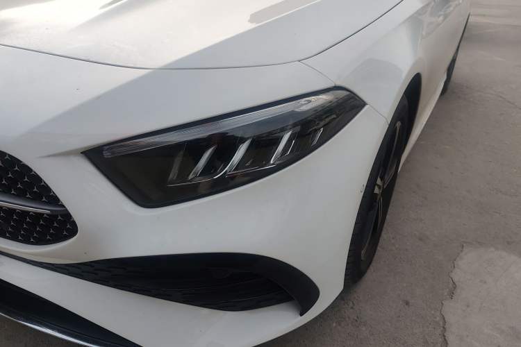 Used Mercedes-Benz A-Class 2024 Updated A 200 L Fashion Version Left Front Headlight