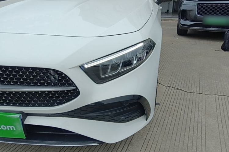 Used Mercedes-Benz A-Class 2024 Updated A 200 L Fashion Version Left Front Headlight