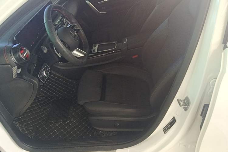 Used Mercedes-Benz A-Class 2024 Updated A 200 L Fashion Version Left Front Seat