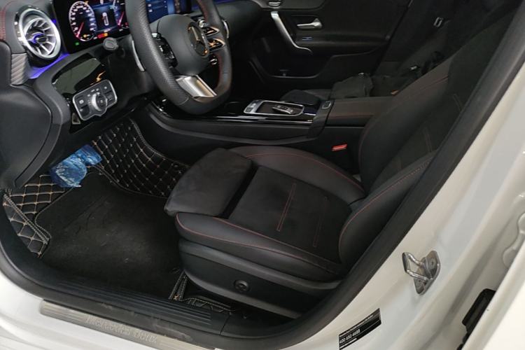 Used Mercedes-Benz A-Class 2024 Updated A 200 L Fashion Version Left Front Seat