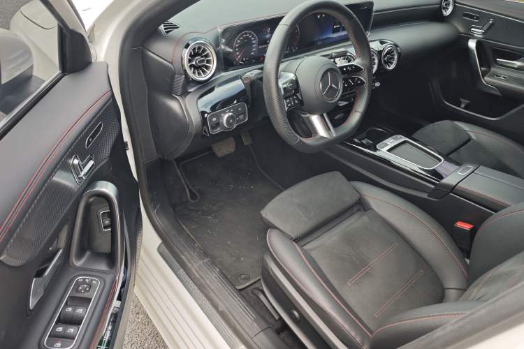 Used Mercedes-Benz A-Class 2024 Updated A 200 L Fashion Version Left Front Seat