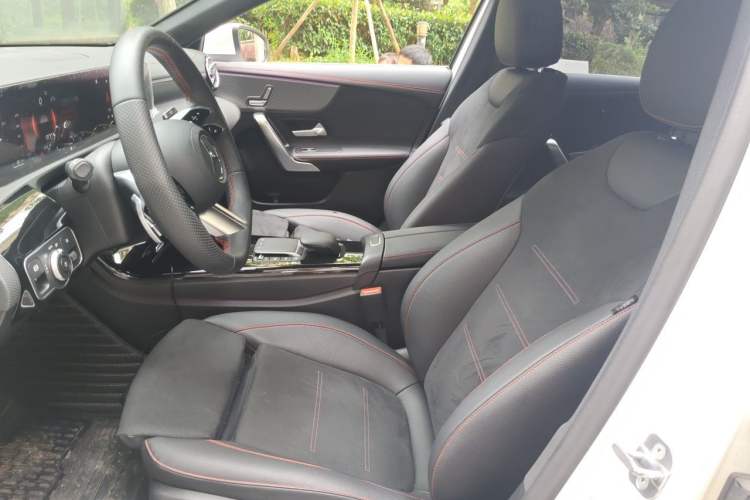 Used Mercedes-Benz A-Class 2024 A 200 L Fashion Model Left Front Seat