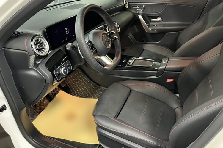 Used Mercedes-Benz A-Class 2024 Updated A 200 L Fashion Version Left Front Seat